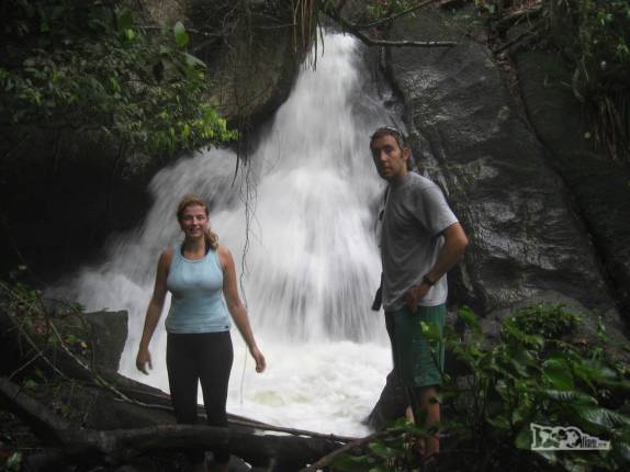 Uma das muitas cachoeiras da região de Pancas, nos Pontões Capixabas, noroeste do Espírito Santo (foto de Dez/2008)